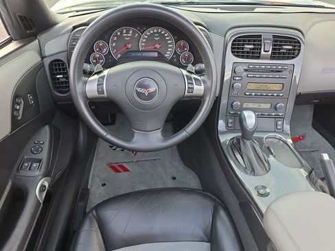 Used 2010 Chevrolet Corvette Grand Sport w/ Preferred Equipment Group image 6