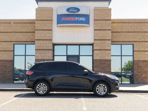 Used 2022 Ford Escape S AWD/4WD image 5