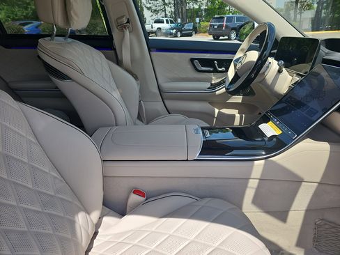 New 2026 Mercedes-Benz S 580 4MATIC Sedan image 10