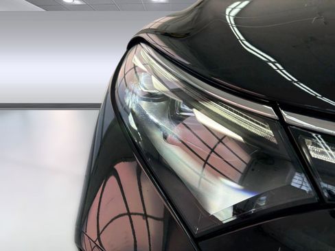 Certified 2023 Mercedes-Benz EQS 580 4MATIC SUV image 10