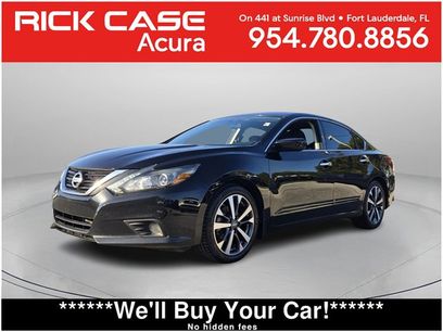 Used 2017 Nissan Altima 3.5 SR w/ Interior Lighting Package