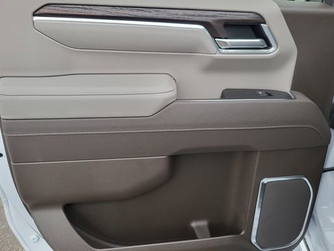 New 2026 GMC Sierra 1500 SLT w/ SLT Premium Package image 35