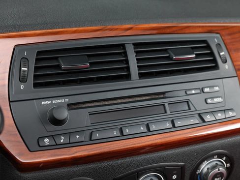 Used 2007 BMW M Roadster image 67