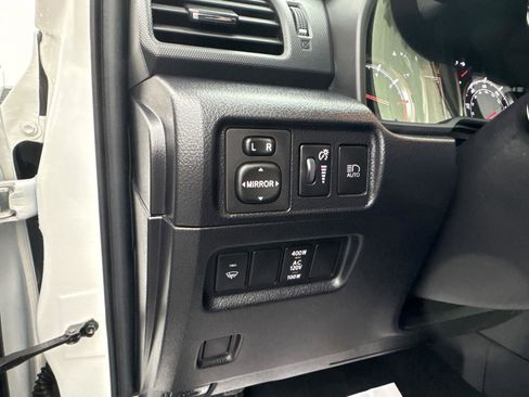 Used 2020 Toyota 4Runner TRD Off-Road Premium w/ TRD Performance Package image 19