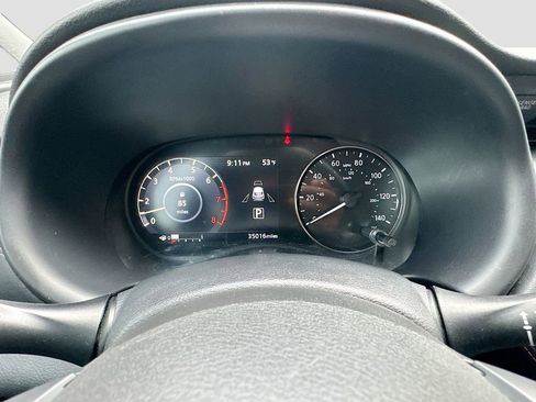 Certified 2024 Nissan Kicks SR FWD image 13
