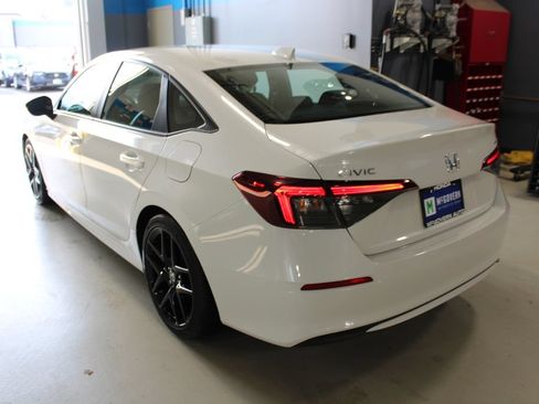 Used 2025 Honda Civic Sport image 20