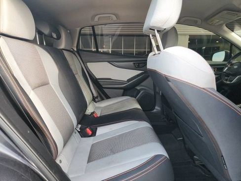 Used 2019 Subaru Crosstrek 2.0i Premium w/ Eyesight System AWD/4WD image 17