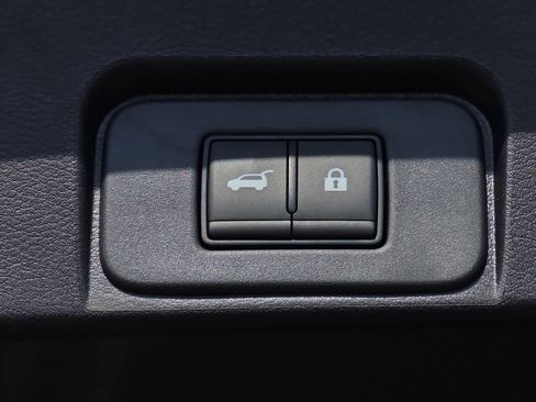 New 2026 Nissan Rogue SV FWD image 13