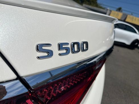 Used 2022 Mercedes-Benz S 500 4MATIC w/ AMG Line Package image 12
