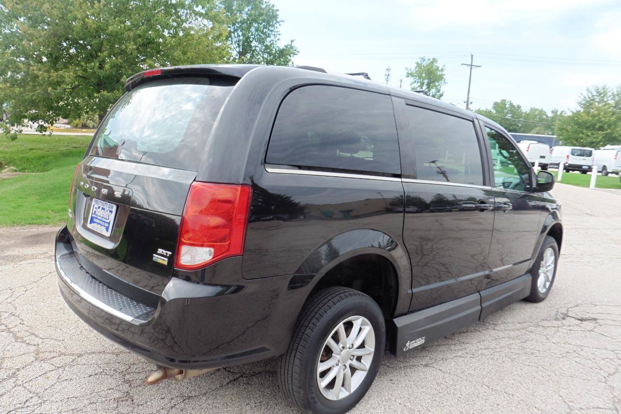 Used 2019 Dodge Grand Caravan SXT FWD image 20