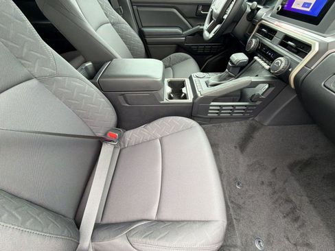 Used 2026 Toyota Tacoma SR5 RWD image 28