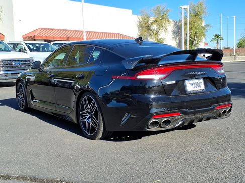 Used 2022 Kia Stinger GT2 image 3