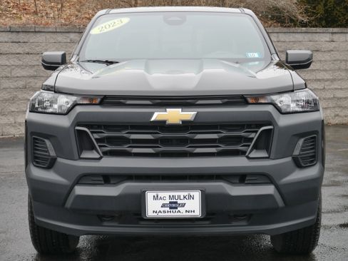 Certified 2023 Chevrolet Colorado W/T image 2
