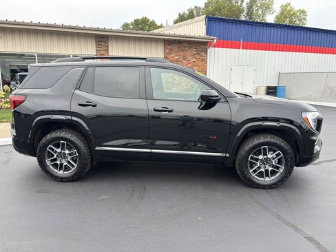 Used 2026 GMC Terrain AT4 w/ LPO, Black Badging Package AWD/4WD image 2