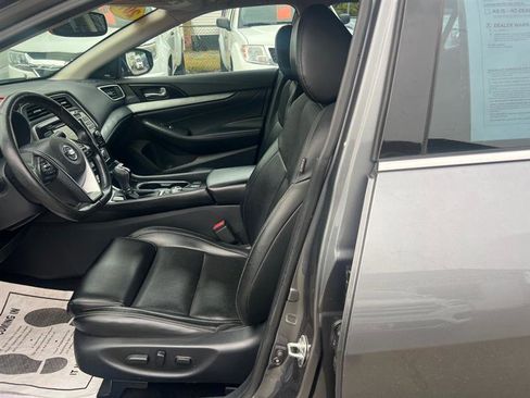 Used 2017 Nissan Maxima 3.5 SL image 3
