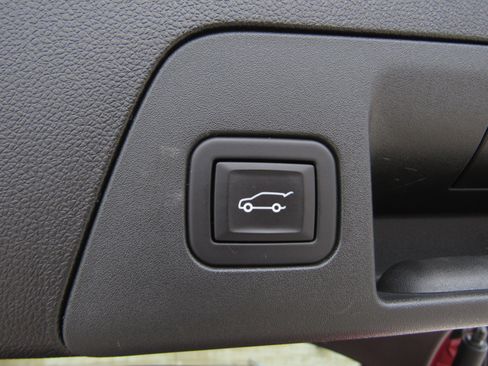 Used 2024 Buick Envision Avenir AWD/4WD image 14