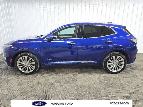 Used 2024 Buick Envision Avenir AWD/4WD image 6