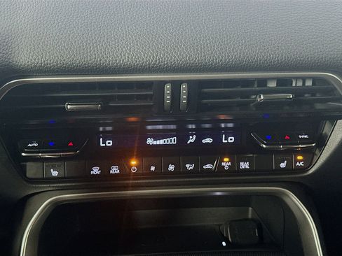 Used 2025 MAZDA CX-90 3.3 Turbo w/ Preferred Package image 24