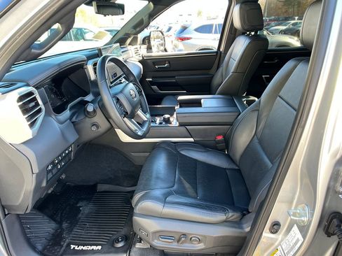 Used 2024 Toyota Tundra Platinum image 9
