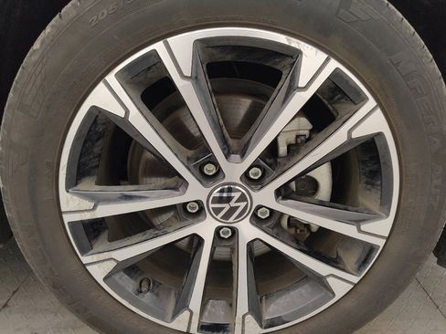 Used 2025 Volkswagen Jetta Sport image 31