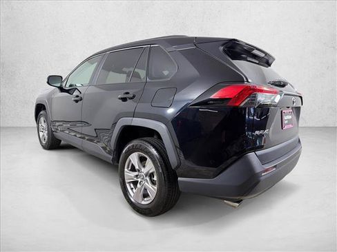 Used 2025 Toyota RAV4 XLE FWD image 5