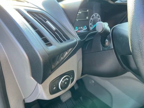 Used 2020 Ford Transit Connect XL image 22