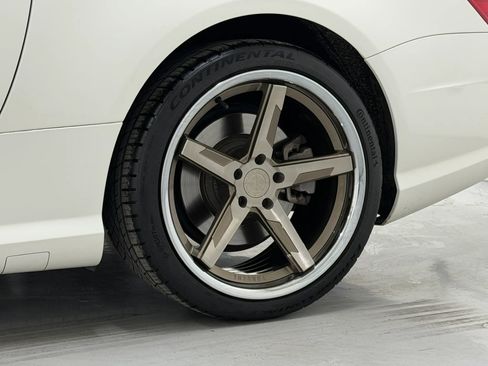 Used 2014 Mercedes-Benz SL 550 image 38