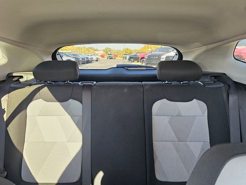 Used 2025 Chevrolet Trax LS image 25