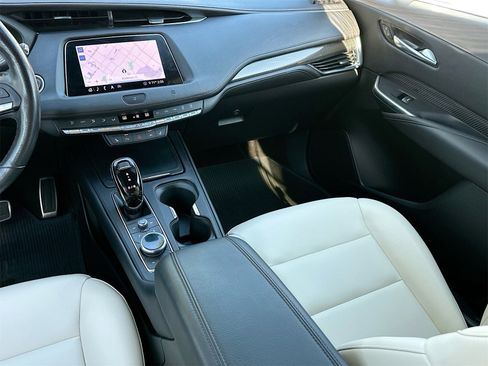 Used 2020 Cadillac XT4 Sport w/ Cold Weather Package image 25