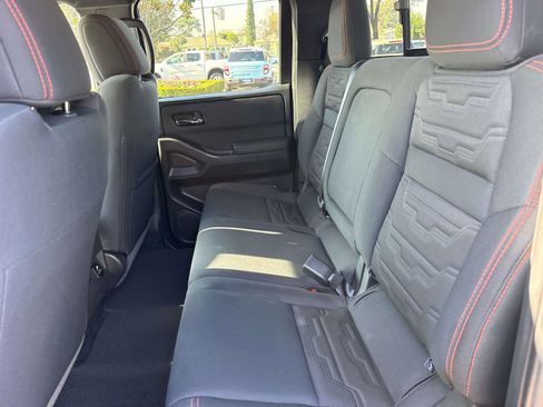 Used 2024 Nissan Frontier Pro-X w/ Pro Convenience Package image 12