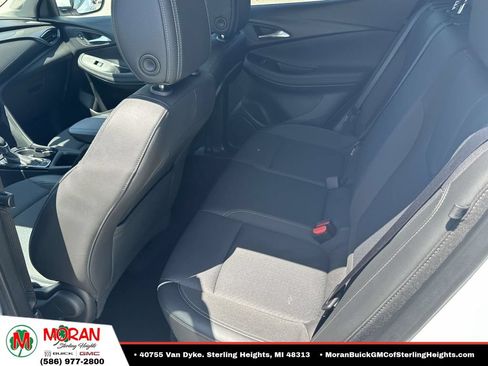 Certified 2023 Buick Encore GX Preferred FWD image 11