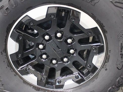 New 2024 GMC Hummer EV 3X w/ Extreme Off-Road Package image 12