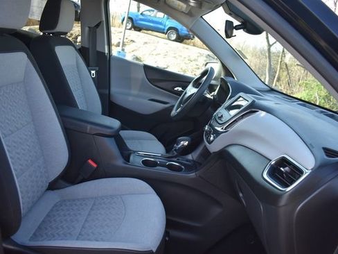 Certified 2024 Chevrolet Equinox LS w/ LS Convenience Package AWD/4WD image 14