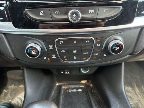 Used 2022 Chevrolet Traverse RS w/ LPO, Floor Liner Package image 23