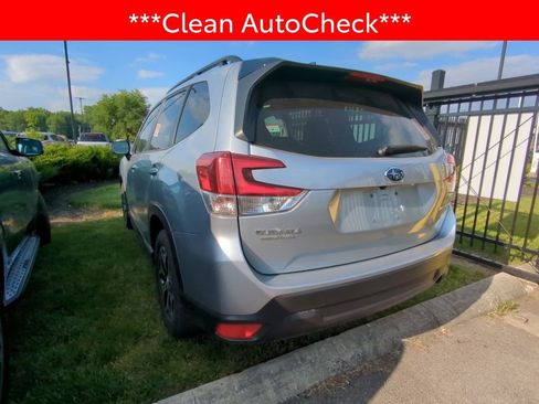 Used 2024 Subaru Forester Premium AWD/4WD image 4