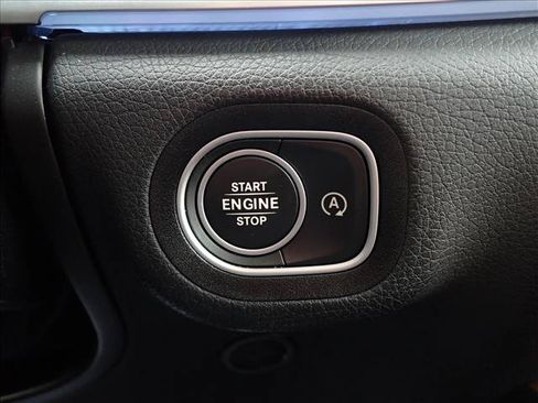 Used 2025 Mercedes-Benz GLE 350 4MATIC w/ AMG Line Exterior image 25