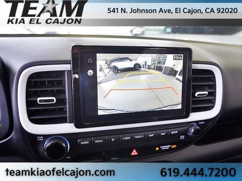 Used 2024 Hyundai Venue Limited FWD image 27
