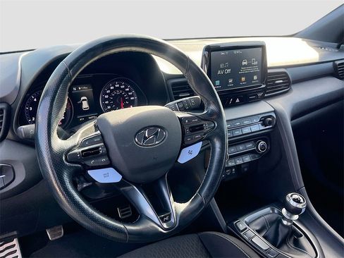 Used 2020 Hyundai Veloster N w/ Performance Package image 9