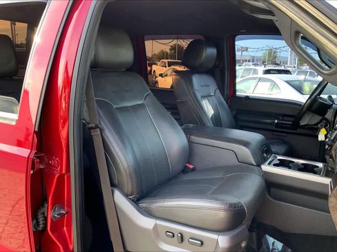 Used 2015 Ford F250 Platinum w/ FX4 Off-Road Package AWD/4WD image 8