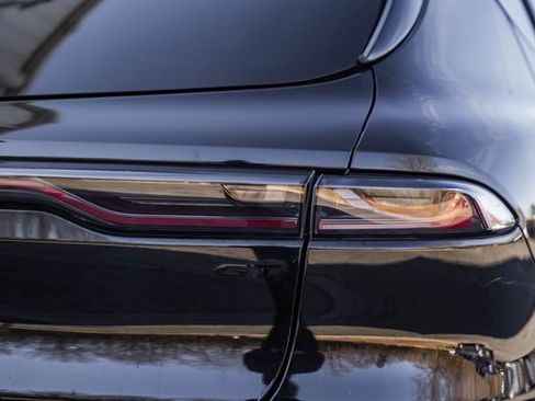 Used 2023 Dodge Hornet GT Plus w/ GT Blacktop Package image 7