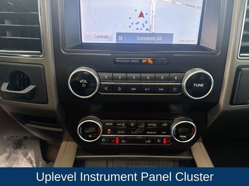 Used 2020 Ford Expedition XLT w/ Equipment Group 202A RWD image 26
