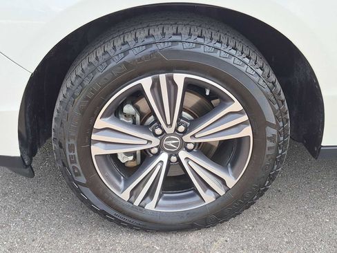 Used 2018 Acura MDX SH-AWD image 13