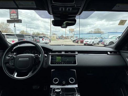 Used 2019 Land Rover Range Rover Velar R-Dynamic SE AWD/4WD image 16