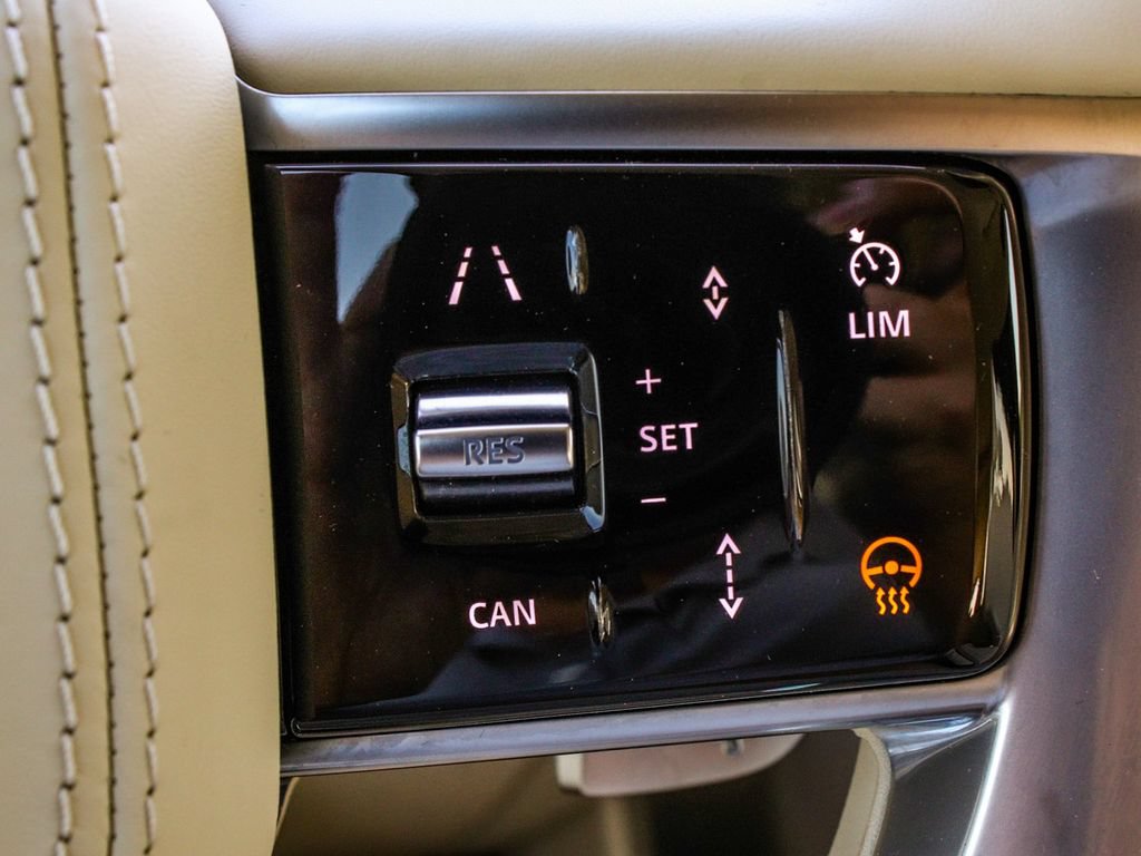 Used 2023 Land Rover Range Rover SE AWD/4WD image 30