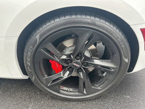 Used 2020 Chevrolet Camaro SS image 9