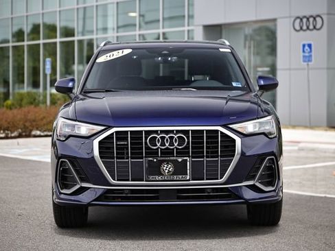Used 2021 Audi Q3 2.0T Premium w/ Convenience Package AWD/4WD image 13