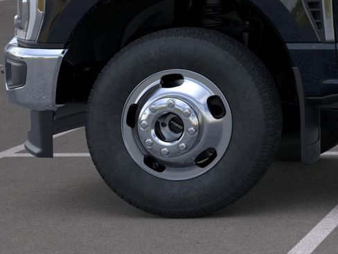 New 2026 Ford F350 XLT AWD/4WD image 19