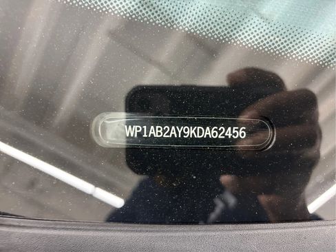 Used 2019 Porsche Cayenne S AWD/4WD image 30