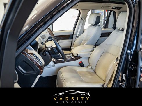 Used 2022 Land Rover Range Rover Westminster Edition image 11