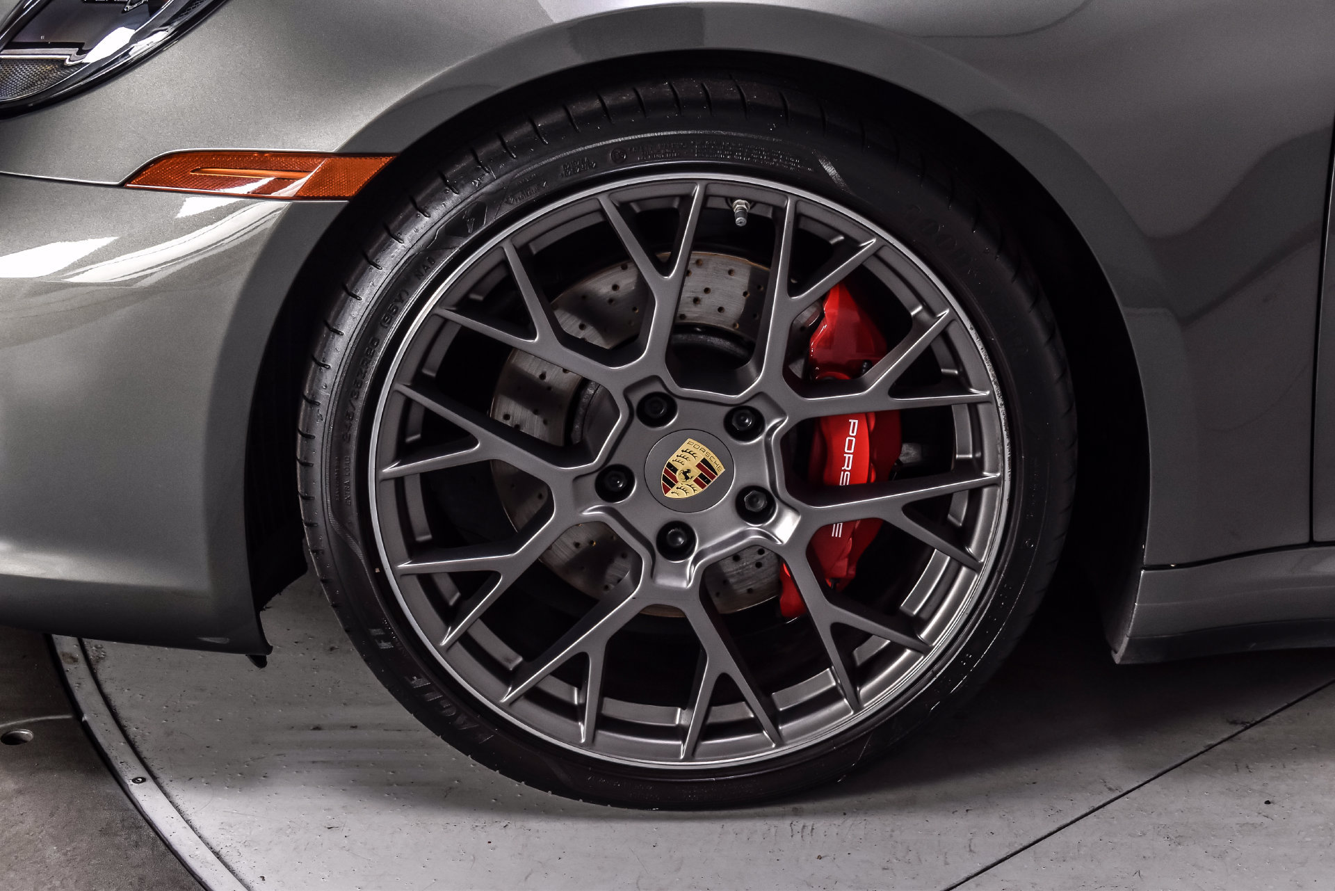 Used 2020 Porsche 911 Carrera 4S AWD/4WD image 8